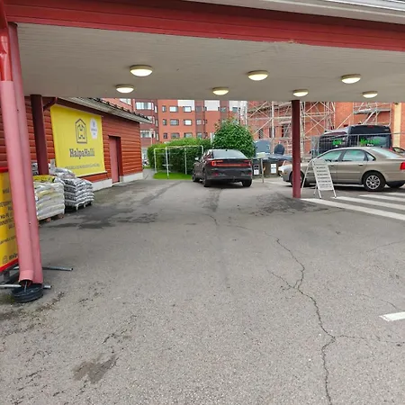 Lägenhet Erinomaisella Sijainnilla, Rautatiekatu 13 *